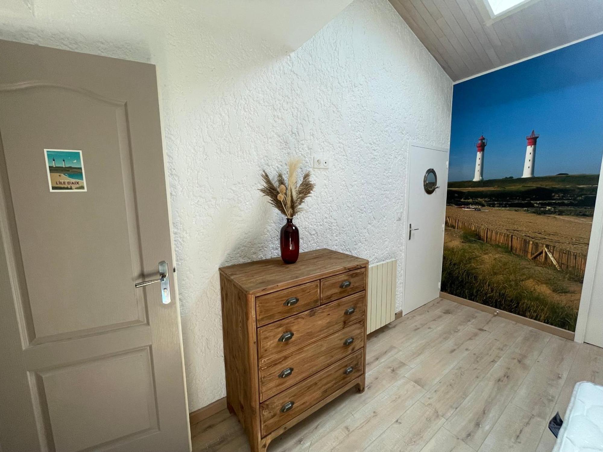 Les Pertuis Rochelais Bed and Breakfast Périgny Rum bild